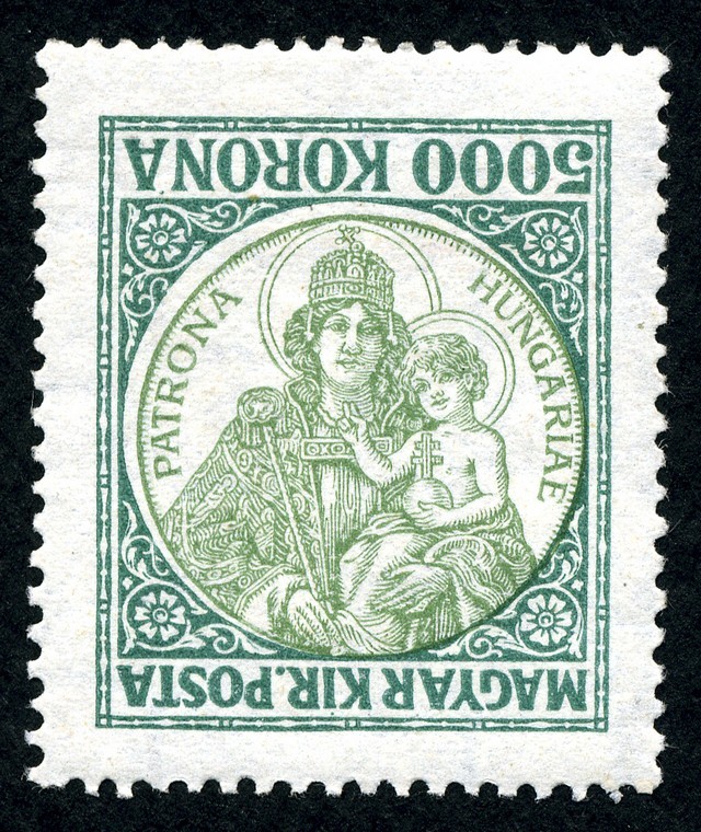 Fordított Koronás Madonna